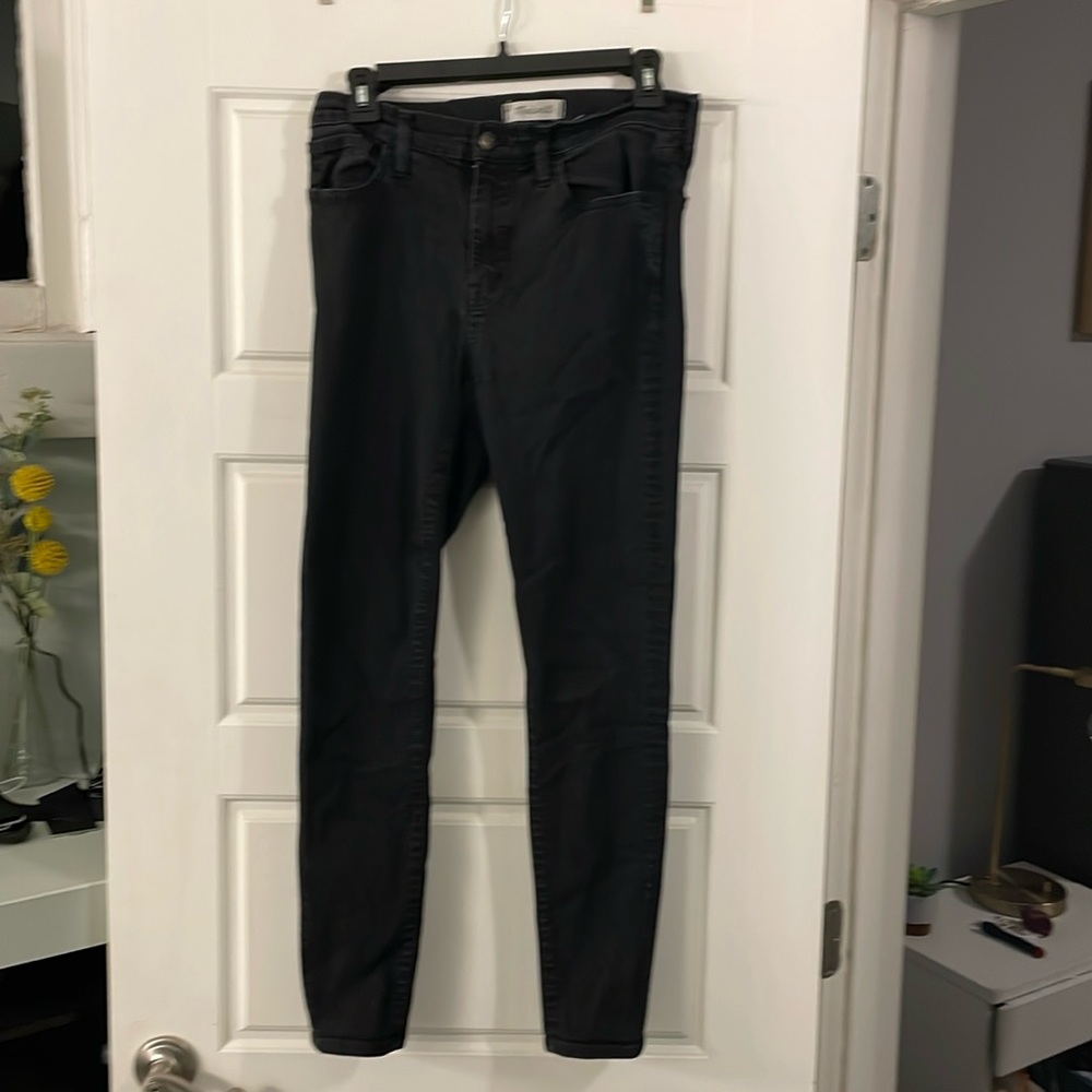 Madewell Roadtripper jeans in black, size 29
